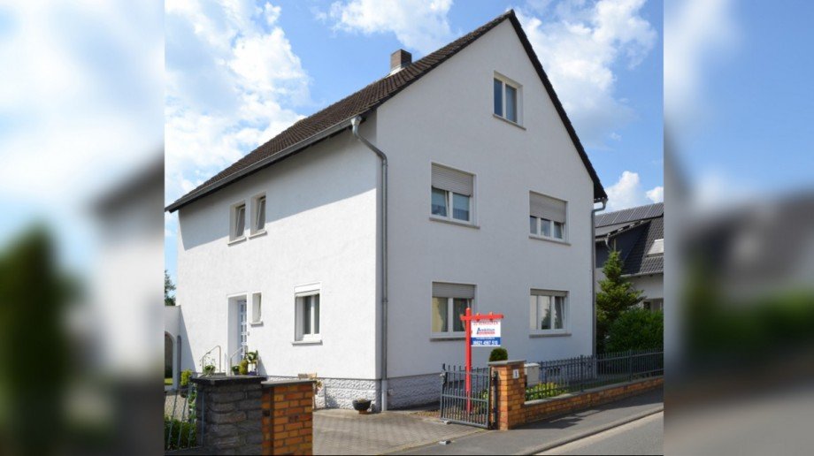 Titelbild 02 Zweifamilienhaus Gro�ostheim