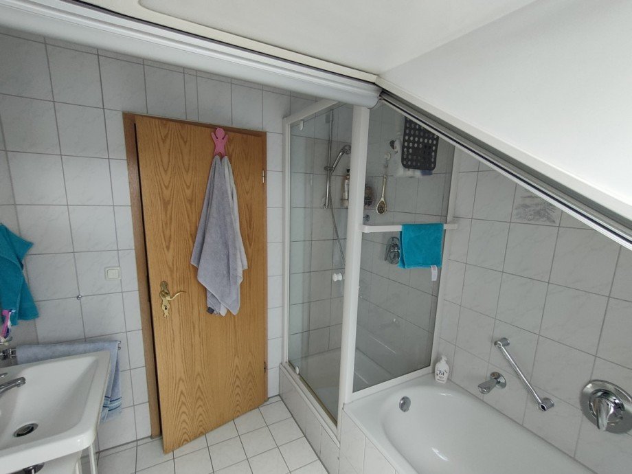 Dusche Badewanne Dachgeschosswohnung Aschaffenburg