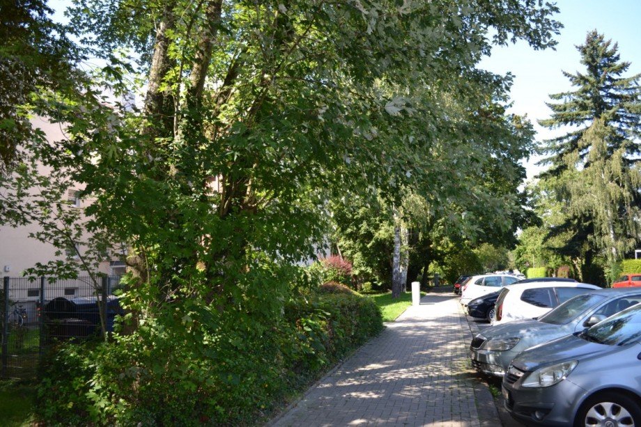 Stra�e Erdgeschosswohnung Hanau / Gro�auheim