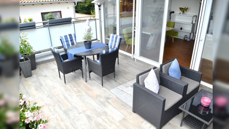 Terrasse Doppelhaush�lfte R�dermark