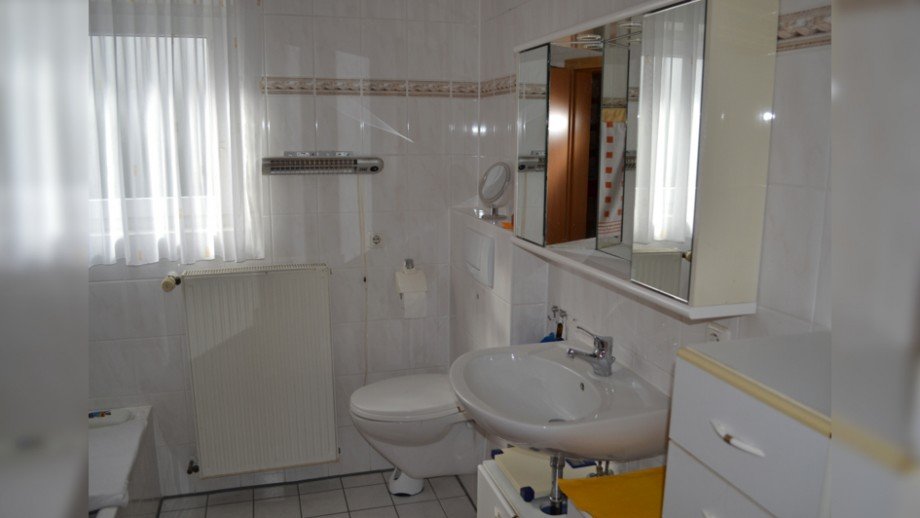 Badezimmer Doppelhaush�lfte Alzenau