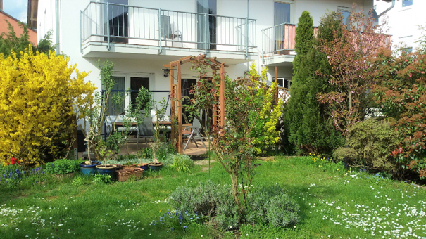 Garten Doppelhaush�lfte Alzenau
