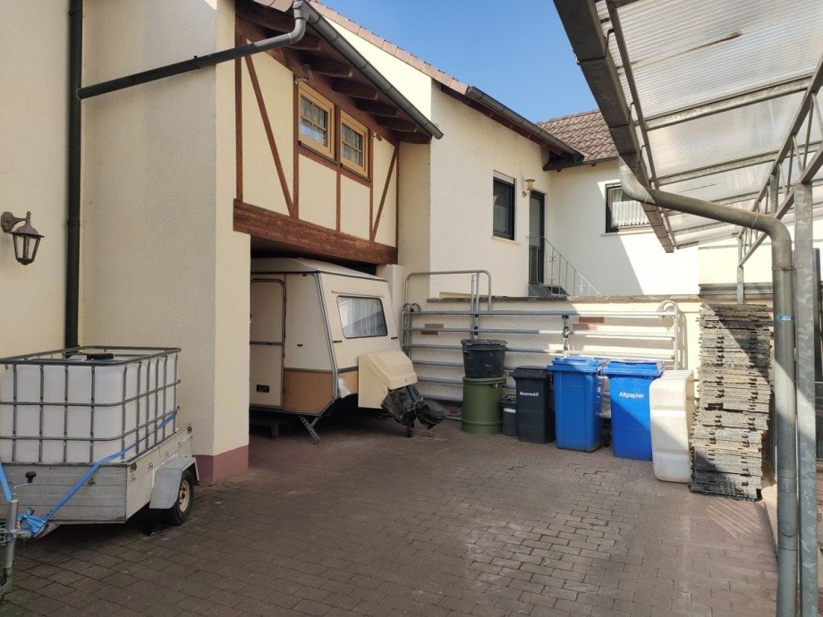 Hof Einfamilienhaus Gro�ostheim