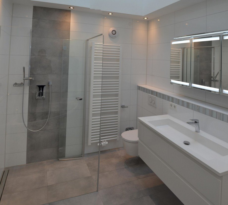 Badezimmer Dachgeschosswohnung Mainhausen