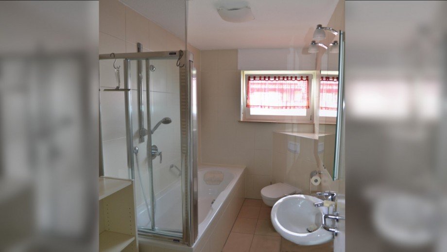 Bad Zweifamilienhaus Gro�ostheim