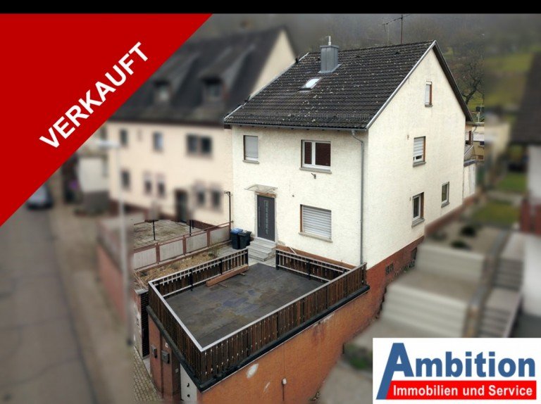 Titelbild Eschau / Hobbach Zweifamilienhaus VERKAUFT - Kapitalanlage mit �ber 5,8% Brutto Rendite - Teilsaniert - Geldanlage zum Anfassen!